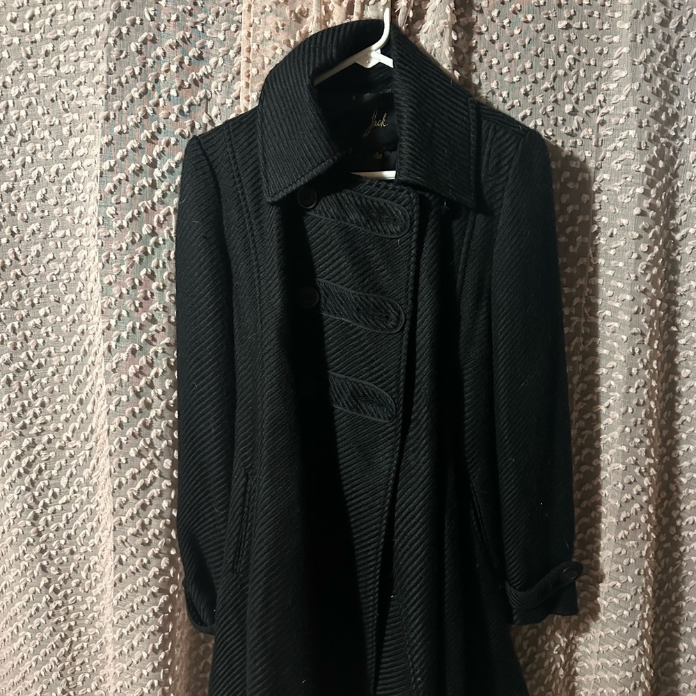 Black Pea cost with tie.  Size large